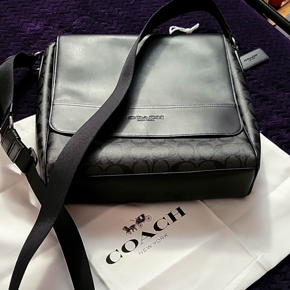 Coach Messenger Bag
